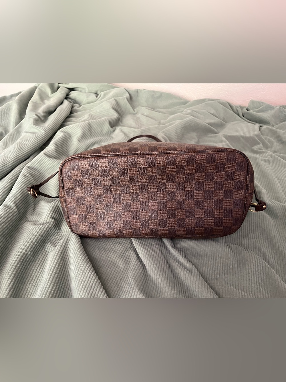 Louis Vuitton 2011 Damier Neverfull Canvas Tote - Picture 6 of 12